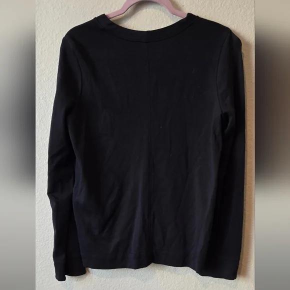 Athleta women Black Long Sleeve Top Size M - Picture 7 of 9